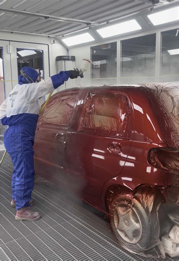 Soul Red Crystal Car Spray Painting Process