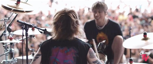 ONE OK ROCK - "The Beginning" LIVE! @ Warped Tour 25th Anniversary 2019