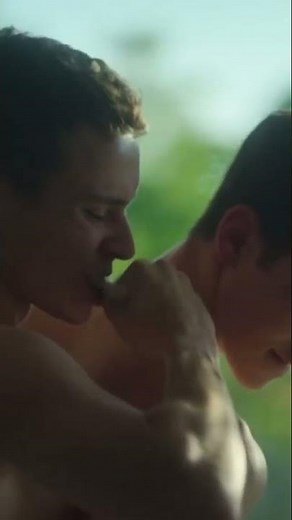 elite (tv series) Gayscene | Manuel Ríos Fernández | Netlix |