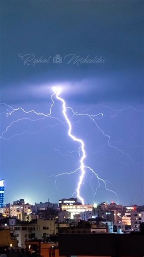 Phone vs Camera 📷 #stormchasing #lightning #thunder #weather #cyprus | Raphael Michaelides
