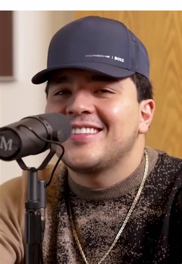 Tocando el Acordeón: Un Viaje Musical por Tijuana