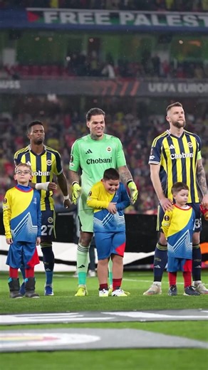 Ederson Creates Unforgettable Moment with Mascot