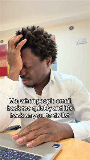 Navigating Quick Responses in the Office