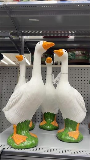 @walmart Porch goose. I was tempted to get one but didn’t. #walmartfinds #porchgoose￼