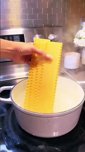 Ultimate Chicken Lasagna 😍🔥 So Creamy & Cheesy!