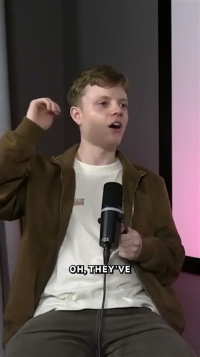 Dustins Character Arc?? | Gradient Show #podcast #strangerthings #netflix #dustin