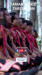 Tari Saman salah satu kesenian tradisional Gayo Filosofi Tari Saman mencerminkan kebersamaan, kekompakan, disiplin, dan religiusitas. Tarian ini diciptakan sebagai media dakwah dan penyampaian pesan moral yang kuat, dengan gerakan-gerakan yang seragam dan syair-syair yang berisi pujian kepada Tuhan dan nilai-nilai kebaikan. #samandance #budaya #unesco #conflict #holidaymarket | Dedi Saputra