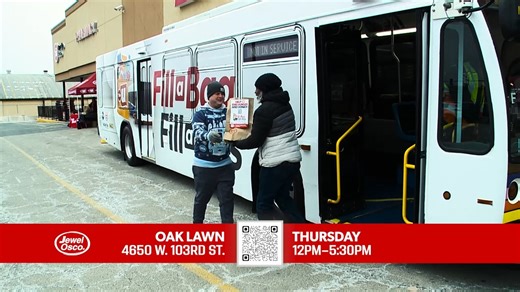 Next Thursday and Friday, join The U and our incredible partners for our #FillaBagFillaBus food drive.🥫 All food and money donations will go to the Greater Chicago Food Depository's partner pantries for those in need this holiday season.❤️ Greater Chicago Food Depository MeTV FM Radio Jewel-Osco Chicago Transit Authority Healthy Smiles of La Grange Walner Law | WCIU
