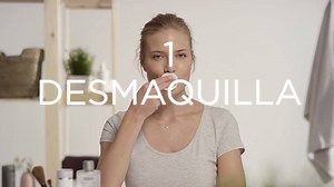 5.6K views · 124 reactions | Usar ISDIN Micellar Solution, el nuevo agua micelar 4 en 1, es así de sencillo. Descubre más: https://goo.gl/hqsi9R | ISDIN | Facebook