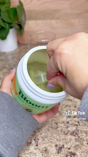 Refreshing Lemonade Ice and Greens Drink ASMR