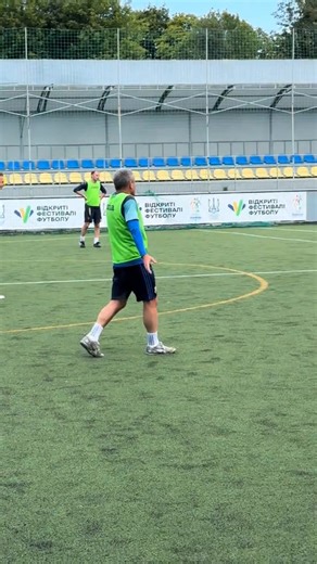 Новий гравець для Полісся? 👀 Олександр Усик показав, як грає у футбол, забивши гол у матчі з друзями ⚽️ | Champion.com.ua