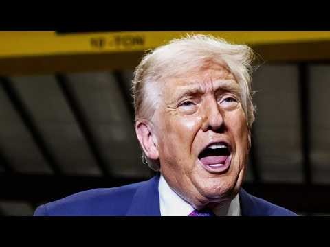 Trump sinks to new low in bizarre posts