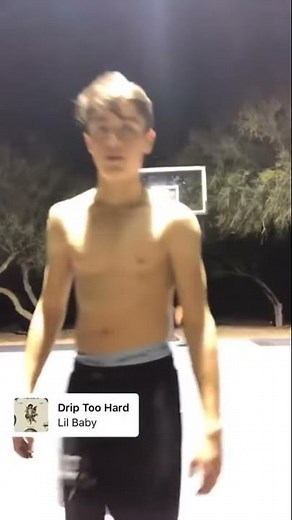 Asher Angel (shirtless) playing basketball / 9 December 2018
