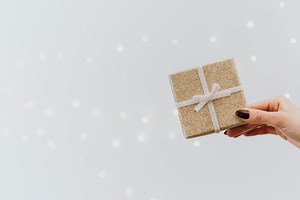 Checking Money on Visa Gift Card: Online & Offline Methods