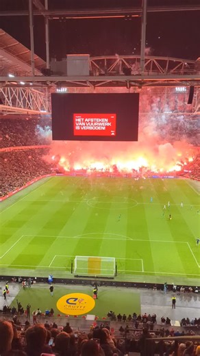 Best of Football on Instagram: "Ajax clash abandoned as huge fireworks display erupts in stands and referee unable to guarantee player safety. The Dutch giants hosted the Green-White Army at the Johan Cruyff Arena, only for it to be stopped just minutes after kick-off. 📹 @peerdeman_stef"