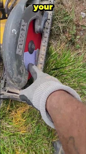 Perfectly Straight 4x4 Cuts Every Time – Speed Square Trick #diy #shorts #carpentry