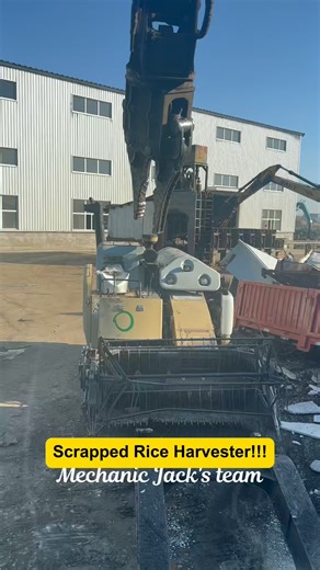 Scrapped Rice Harvester!!! #mechanic #mechanicjack #scrapcars #harvester | Mechanic Jack's team