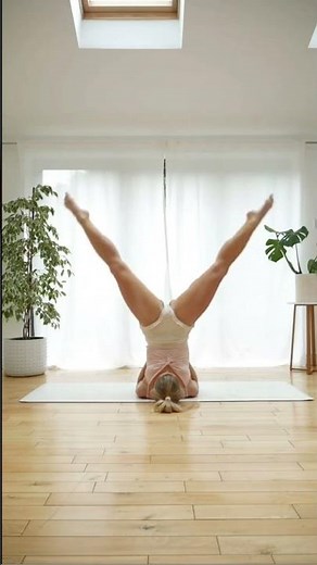 Yoga Worship | Simply stunning flexibility!