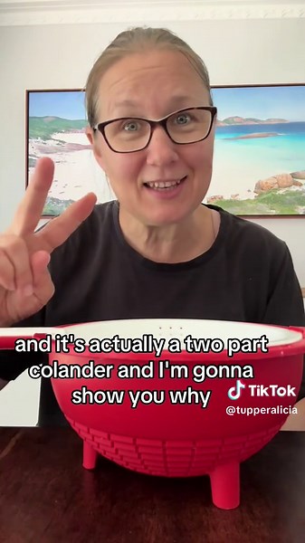 Double colander- an Absolute steal in tupperware Australias black friday sale… use code cyber30 at checkout http://www.tinyurl.com/TupperByAlicia #tupperware #tupperwareaustralia #tuppertaleswithalicia #tupperalicia #blackfriday #blackfridaydeals #doublecolander #colander
