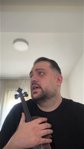 Kad tata pred detetom kaže da ga profesor violine MRZI… 💔