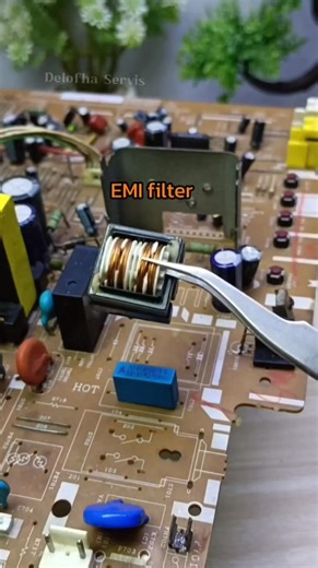 Delofha Servis on Instagram: "How to make a Led tester Auto Voltage Tester Zener tester BACKLIGHT #tester #emifilter #backlight #Light #Tutorials #Method #Soldadura #Proyecto #DIY #Project #tips #goodidea #Electrical #electronic #soldering #short #vidioviral #rels"