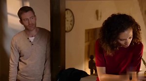 Le llevo el desayuno a su esposo y lo encontro con su amante en la cama😱😭💔🥺 pelicula completa aqui👉👉 https://bit.ly/3wkAFtD | Cine de amor