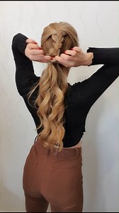2.2M views · 11K reactions | EASY PONYTAIL HAIRSTYLE 癩 #hairinspo #hairstyles #hairtutorial #hairstyle #hair | poppy_hairstyles | Facebook