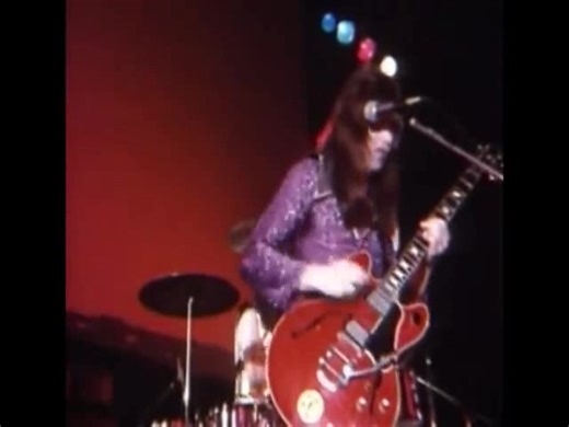 352K views · 14K reactions | Sweet es una banda británica de música rock, una de las principales del género glam rock existentes en la década de 1970, con la formación original compuesta por Brian Connolly, Steve Priest, Frank Torpey, y Mick Tucker. | Baúl del Tiempo | Facebook