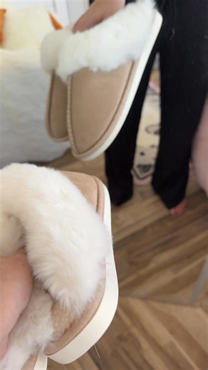 Cute women’s slippers fuzzy warm slipper #slippers | Marble Bear Must Haves