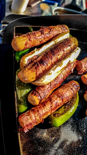 53K views · 115 reactions | Remember when Glizzy Street blew up at the start of summer? That wasn’t luck. At just 15, twins Chazz and Chaze flipped $400 into a street food hustle that had Long Beach craving sizzling bacon and delicious dogs.  Catch the duo every day from 4pm to 8pm at their pop-up outside of @americanoilco #glizzystreet #glizzycam #hotdog #longbeach | Visit Long Beach | Facebook