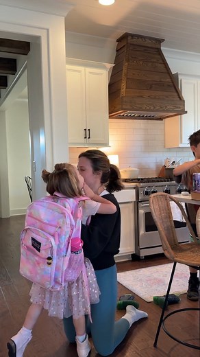 HAPPY TUESDAY🦋☕️my realistic morning routine as a mom of 4! who stayed for the cleaning dance party💁🏽‍♀️🪩💫#motherhood #motherhoodunfiltered #morningroutine #morningproductivity #morningvlog #morningschoolroutine #grwmmorningedition #toddledmom #momof4 #momoffour #bigfamily | 𝙘𝙚𝙘𝙞𝙡𝙮𝙗𝙖𝙪𝙘𝙝𝙢𝙖𝙣𝙣