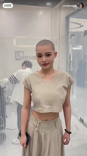 Empowering Stories of Bald Women and Head Shaving