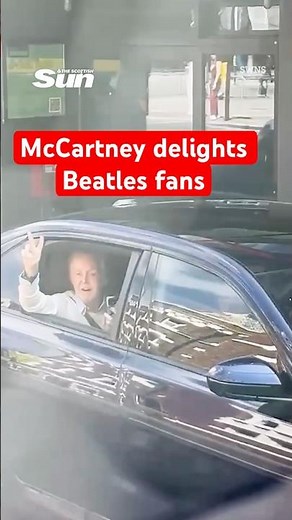 Rare Paul McCartney Fan Encounter Caught on Camera, Can you spot Ringo? #shorts #thebeatles