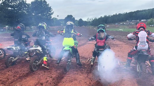 HamptonsDesigns (@hamptonsdesigns)’s videos with original sound - _.kingvfx._