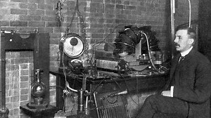 Ernest Rutherford, a New Zealand-born British physicist, is widely considered to be the greatest experimentalist since Michael Faraday. Learn more about him through this video! #Unacademy #Education | Unacademy