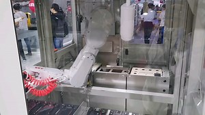 ABB工业机器人IRB 1100 Datasheet，ABB家族同类产品中最紧凑、最快速的机器人。
