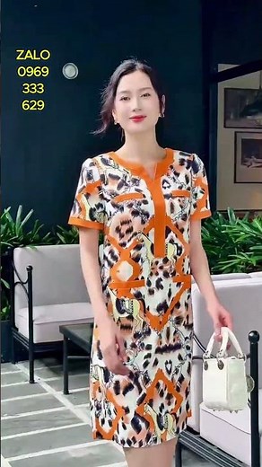 V2512 💃 Đầm Trung Niên Dáng Suông Che Bụng | Thiết Kế Sang Trọng – Tôn Dáng
