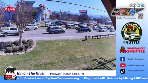 Watch LIVE webcams! Keep up with all of the events in Gatlinburg, Pigeon Forge and Smoky Mountains including today's shows and events at Dollywood! Live local traffic and weather in addition to live webcams from throughout the area. See the weather forecast for Knoxville, Nashville, Memphis, Chattanooga, Gatlinburg, Pigeon Forge and the Smoky Mountains. Be sure to connect with our YouTube page each day for the latest updates. Real time park hours and events from Dollywood are now live on your co