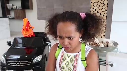 Bad Baby Tiana Poops Gross Lollipops - Daddy Crushes Giant Chupa Chups Lollipops Under Car – Видео Dailymotion