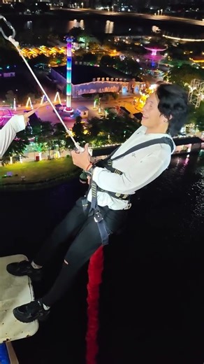 scary bungee jumping😱 #adventuresport #travel #bungeejump #adventure