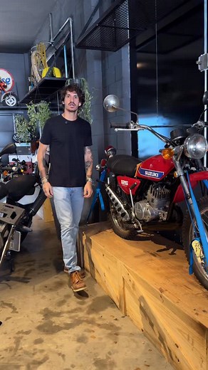 Marca: Suzuki Modelo: TS 125 Ano: 1971 Km: 10.746 Valor: R$ 49.000,00 Contato: (19) 9 8128-1806 Cidade: Limeira-SP O conteúdo/veículo são de responsabilidade do anunciante, o Vintage Riders reserva- se ao direito de fazer a ligação entre vendedor e comprador. #classificadovintageriders | Classificado vintage riders