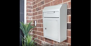 Watch Key Drop Box Automotive Large Locking Drop Box on Amazon Live