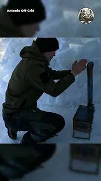 Building a Heated Snow Pyramid for Winter Survival ❄⛄