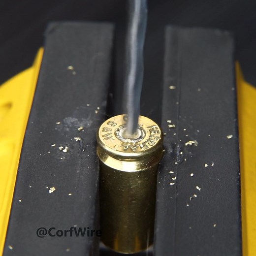 Shell Casing paracord keychain #paracord #paracordkeychain #40caliber #paracordcrafts