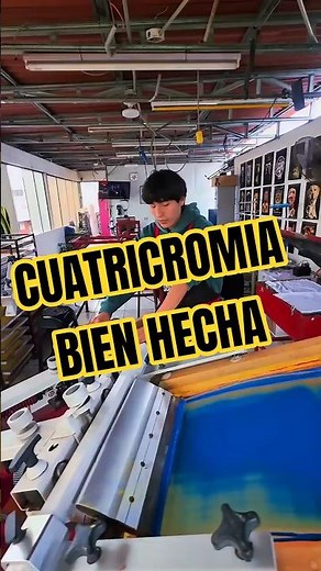 High-definition screen printing ✨️ using CMYK process inks