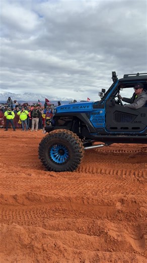 Jeep Off-Roading Adventure in Sandy Terrain
