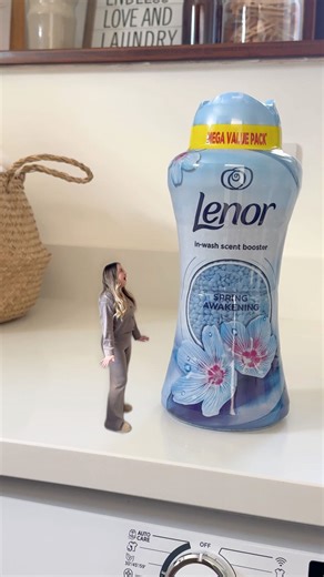 The BIGGEST pack ever of Lenor in-wash scent boosters!😮 Do you use scent boosters in every wash?✨ I absolutely love these beautiful beads, they smell divine and the new 750g pack means that you can now have long lasting freshness (for up to 12 weeks in storage) in every single wash. Simply throw a capful of Lenor Scent Boosters booster into the drum before adding your clothes🧺 750g mega value packs of Lenor in-wash scent boosters now available in stores🥰 #BigFreshBoosts Ad-ambassador @joyofcl