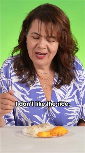 Mexican moms try mango sticky rice!