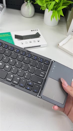 The Ultimate Portable Keyboard for Travel