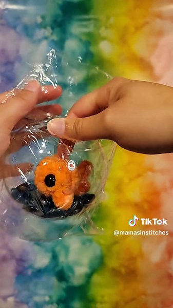 Make a goldfish bowl with me! #marketprep #marketmakes #teachergifts #crochet #crocheted #amigurumi #crochetersoftiktok #crochettok #goldfish #quickmakes #nosewgoldfish #mamasinstitches